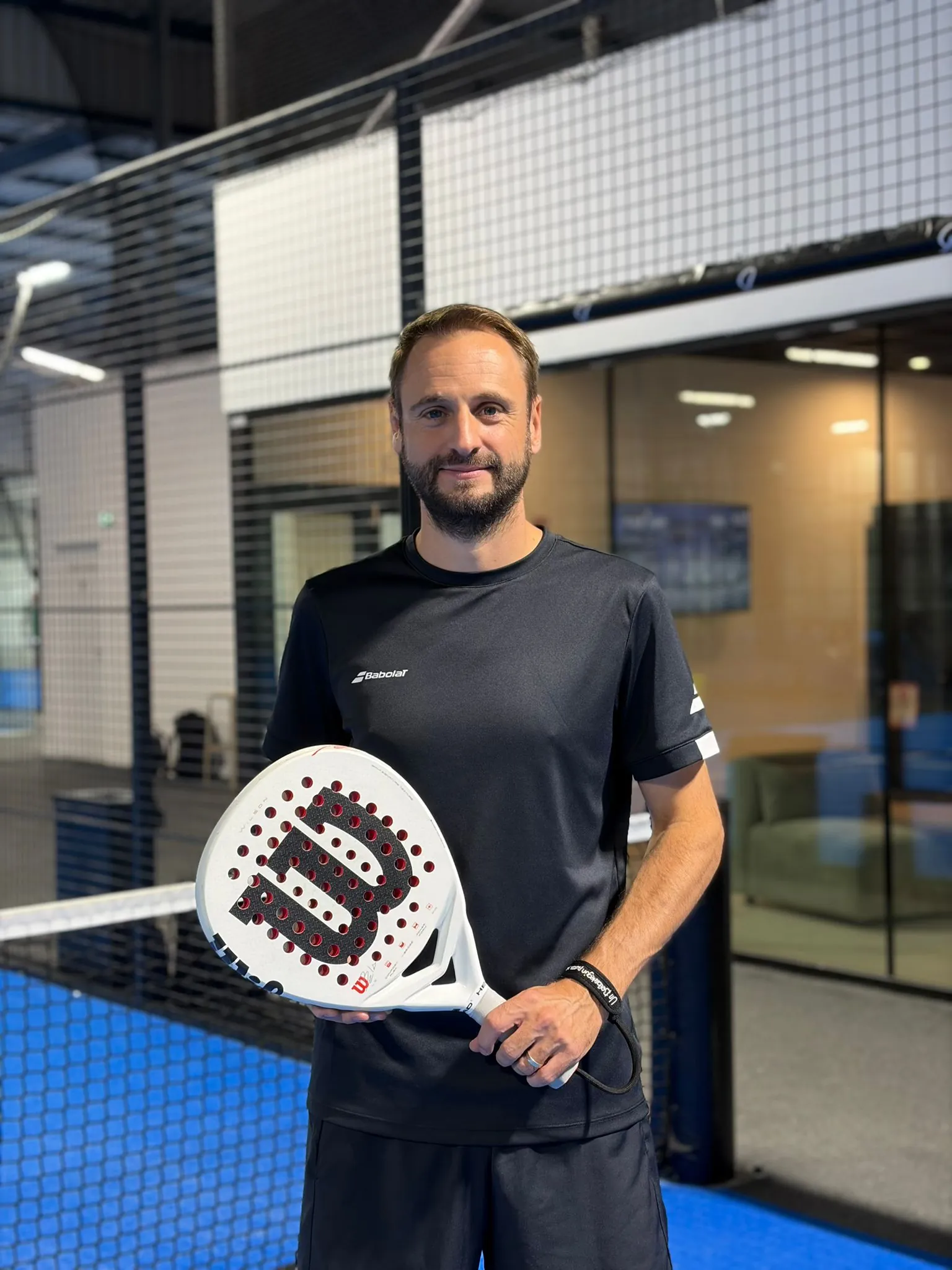 Kevin, référent école de padel chez Padel Squad